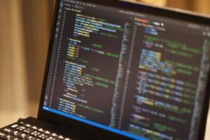 理系学生のためのプログラミングスキル向上ガイド：大学での学習と実践の組み合わせ