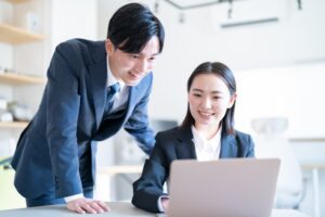 同じ日に複数のインターンに参加しても大丈夫？判断基準と注意点を解説！【理系就活】