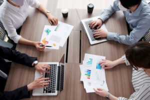ベンチャー企業で働く選択肢：エンジニア視点で見るメリットとデメリット
