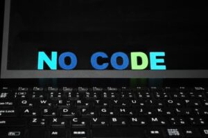 ノーコード・ローコードとは？理系大学生が知っておきたい基本と代表的ツール14選