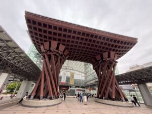 北陸・甲信越の製造業を調査：石川、富山、福井、新潟、長野、山梨におけるものづくりの特徴について